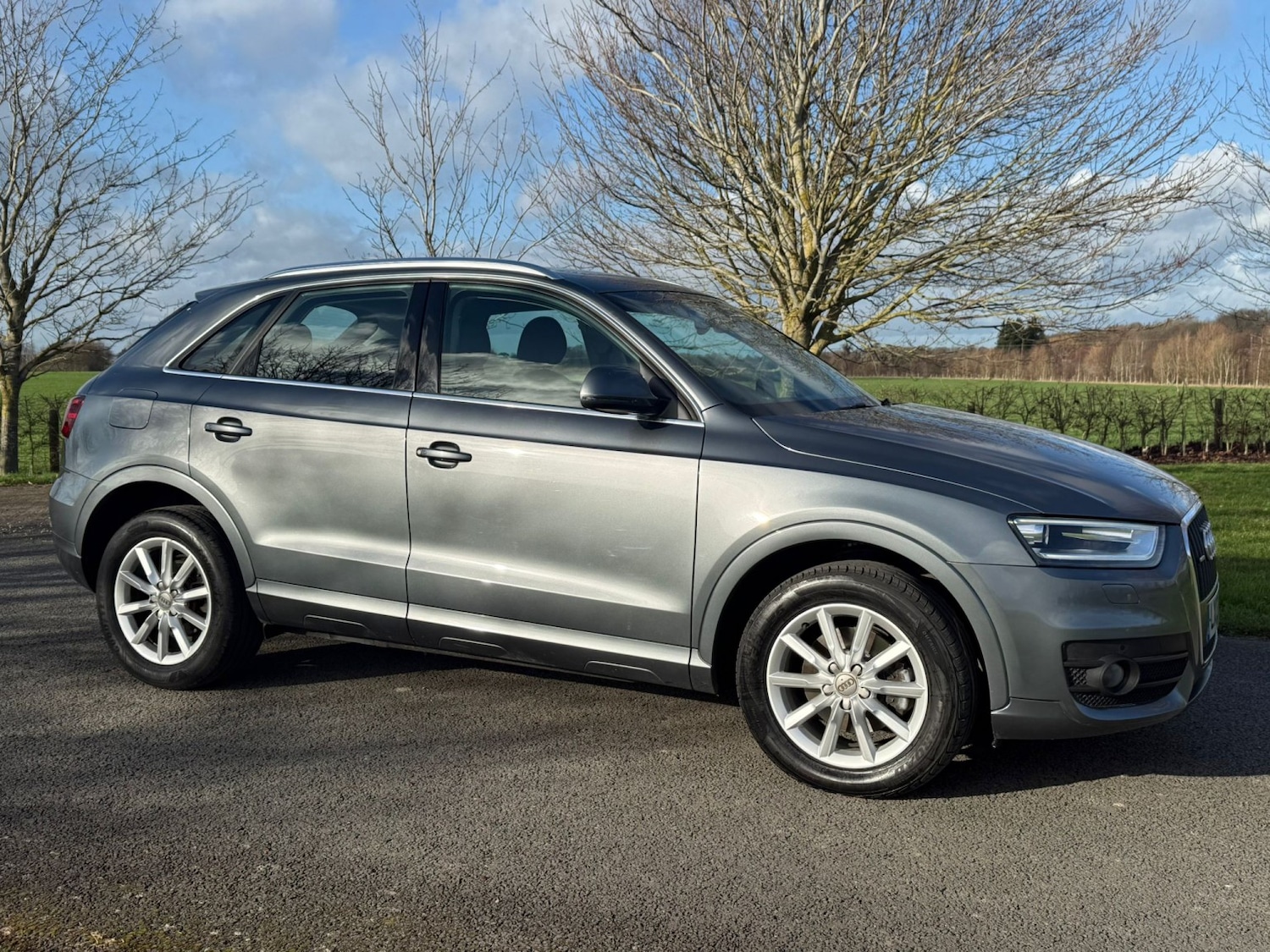 Used Audi Q3 2013 for sale - 77636992: Photo 2