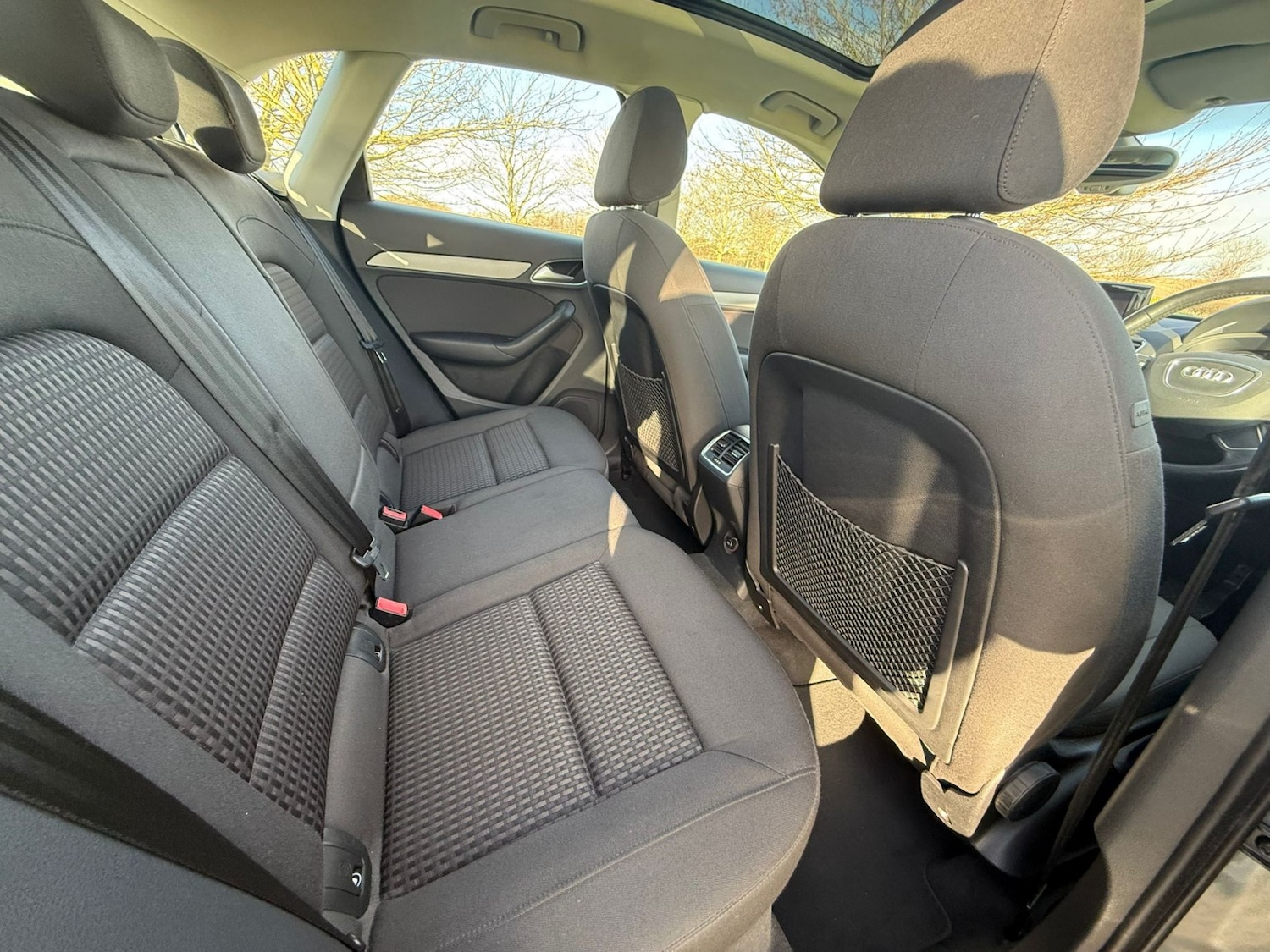 Used Audi Q3 2013 for sale - 77636992: Photo 24