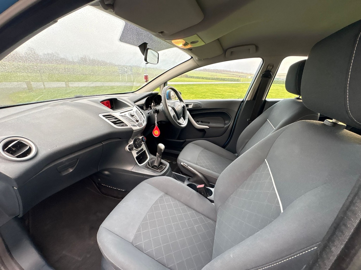 Used Ford Fiesta 2012 for sale - 77289232: Photo 16