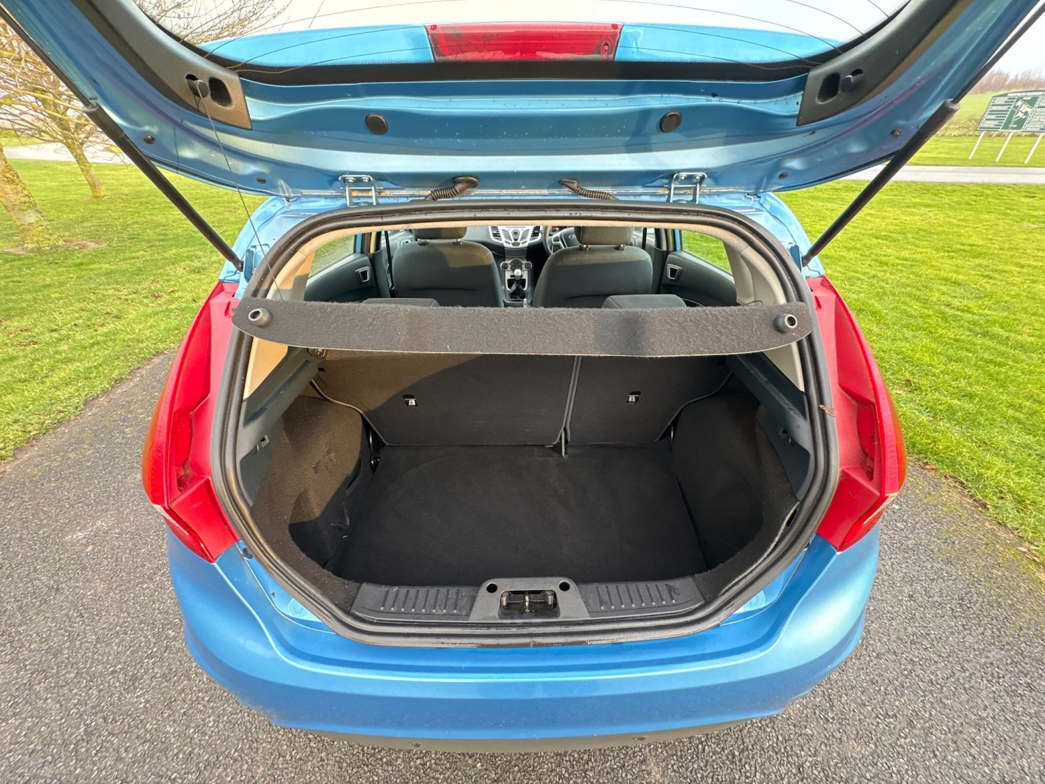 Used Ford Fiesta 2012 for sale - 77289232: Photo 19