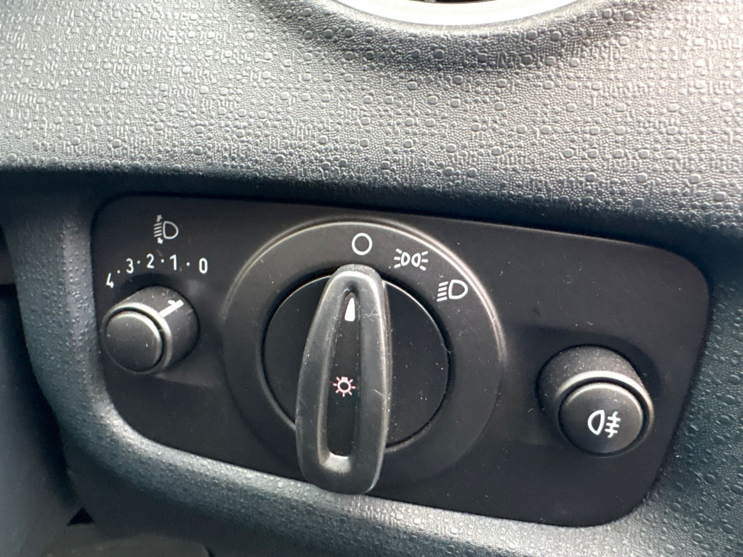 Used Ford Fiesta 2012 for sale - 77289232: Photo 21