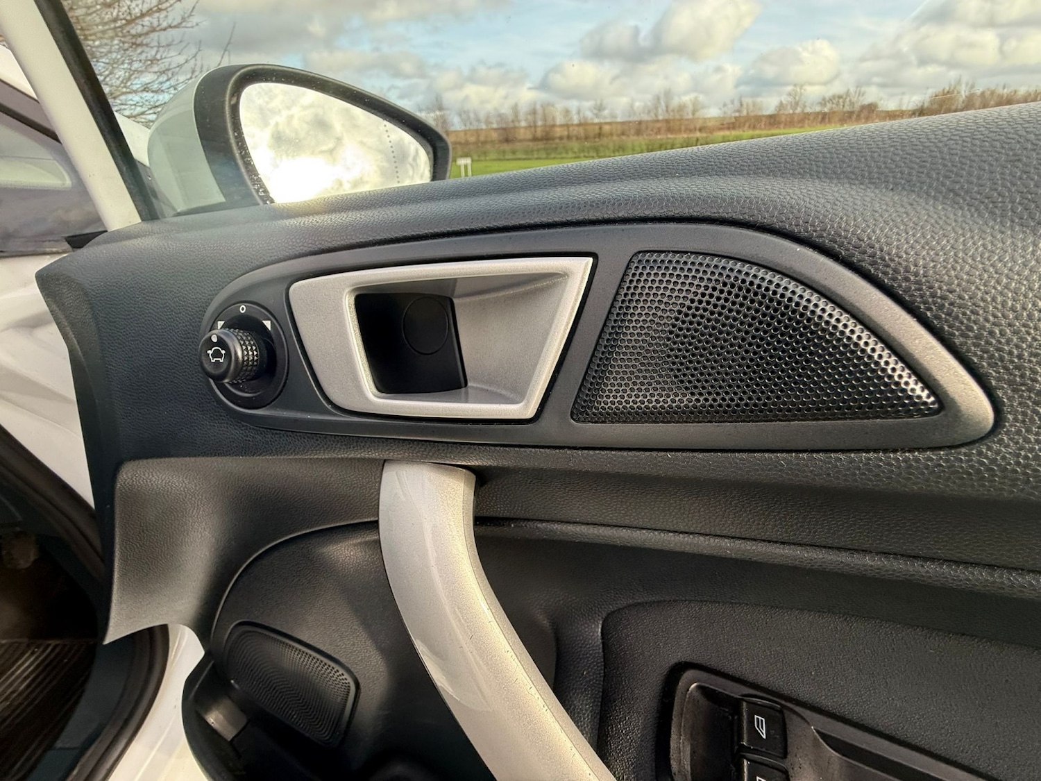 Used Ford Fiesta 2012 for sale - 77807139: Photo 19