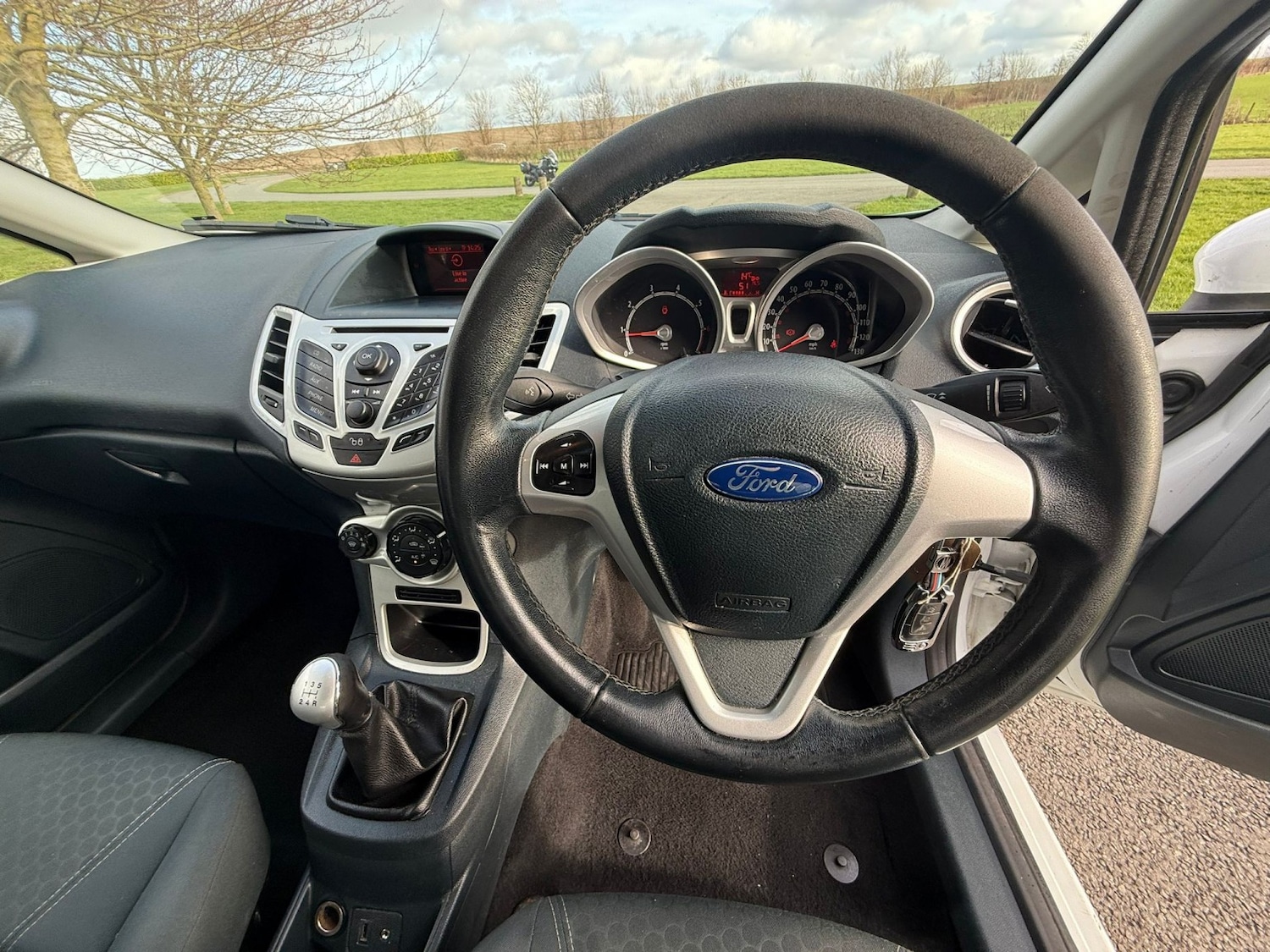 Used Ford Fiesta 2012 for sale - 77807139: Photo 21