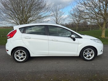 Used Ford Fiesta 2012 for sale - 77807139: Photo