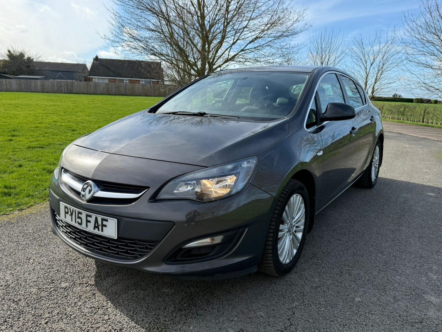 Used Vauxhall Astra 2015 for sale - 77636942: Photo 11