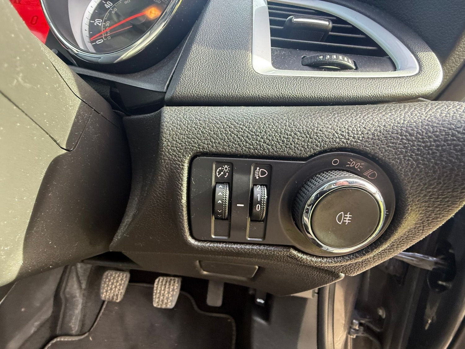 Used Vauxhall Astra 2015 for sale - 77636942: Photo 23