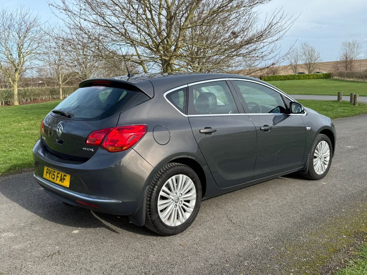 Used Vauxhall Astra 2015 for sale - 77636942: Photo 4