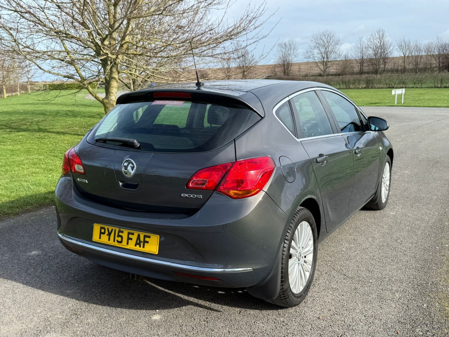 Used Vauxhall Astra 2015 for sale - 77636942: Photo 5