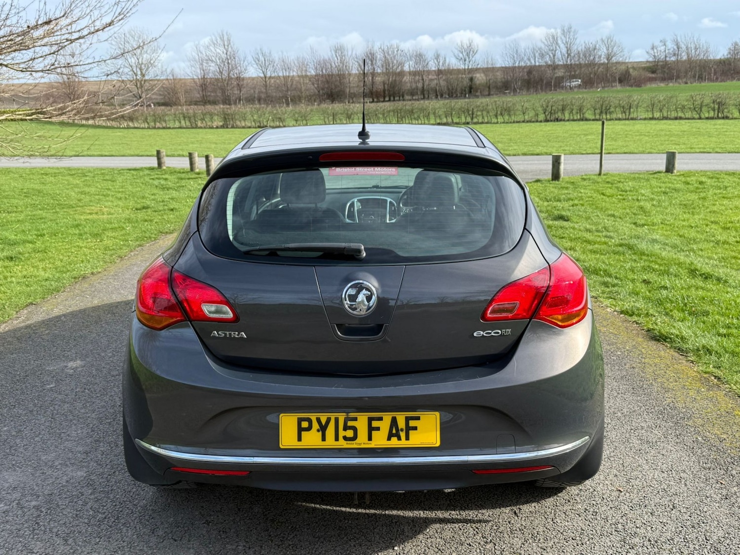Used Vauxhall Astra 2015 for sale - 77636942: Photo 6