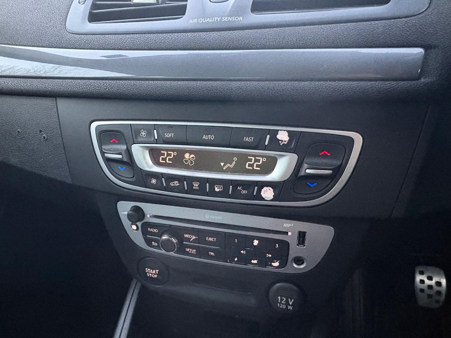 Used Renault Megane 2012 for sale - 77129479: Photo 23