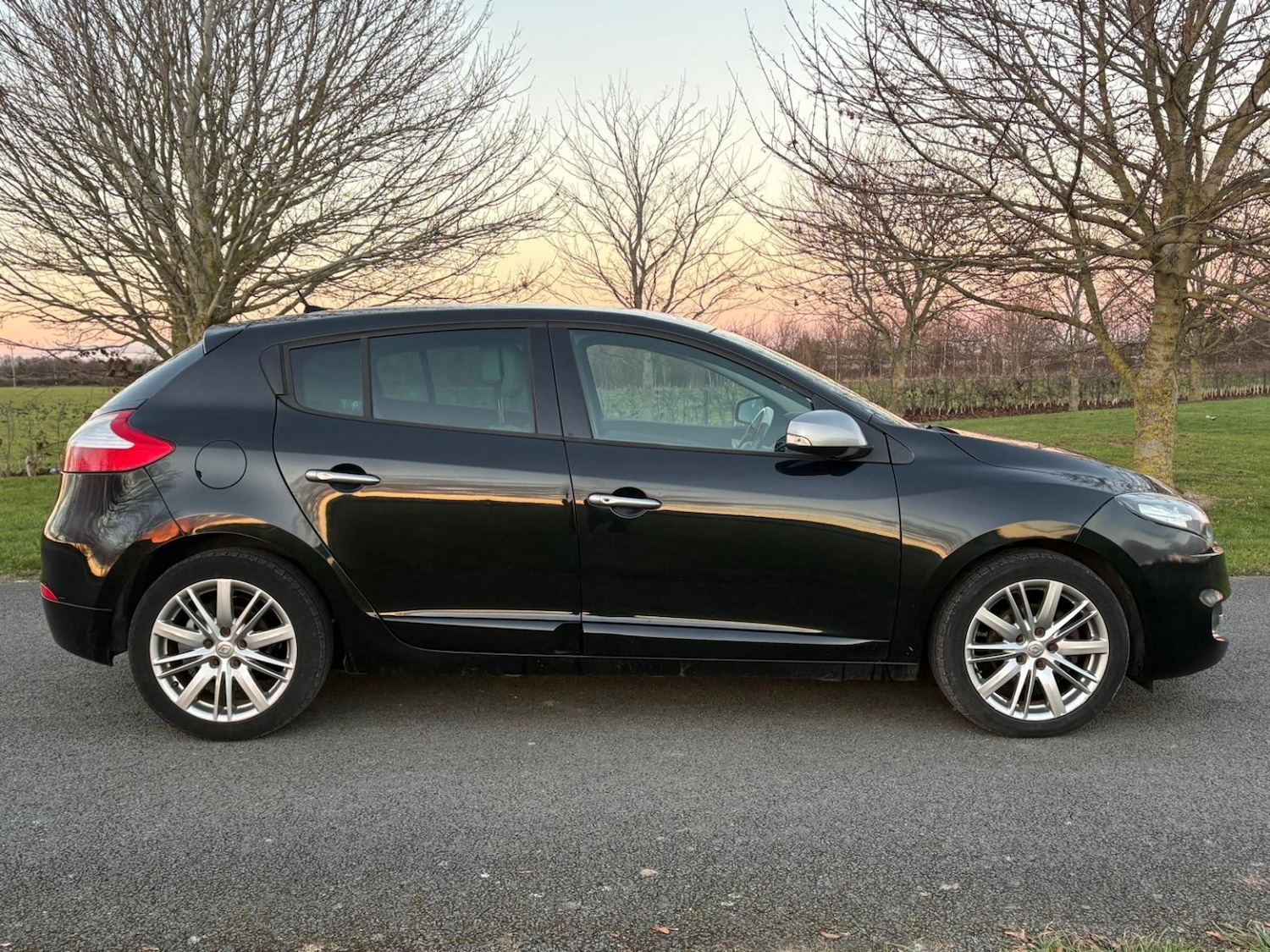 Used Renault Megane 2012 for sale - 77129479: Photo 3