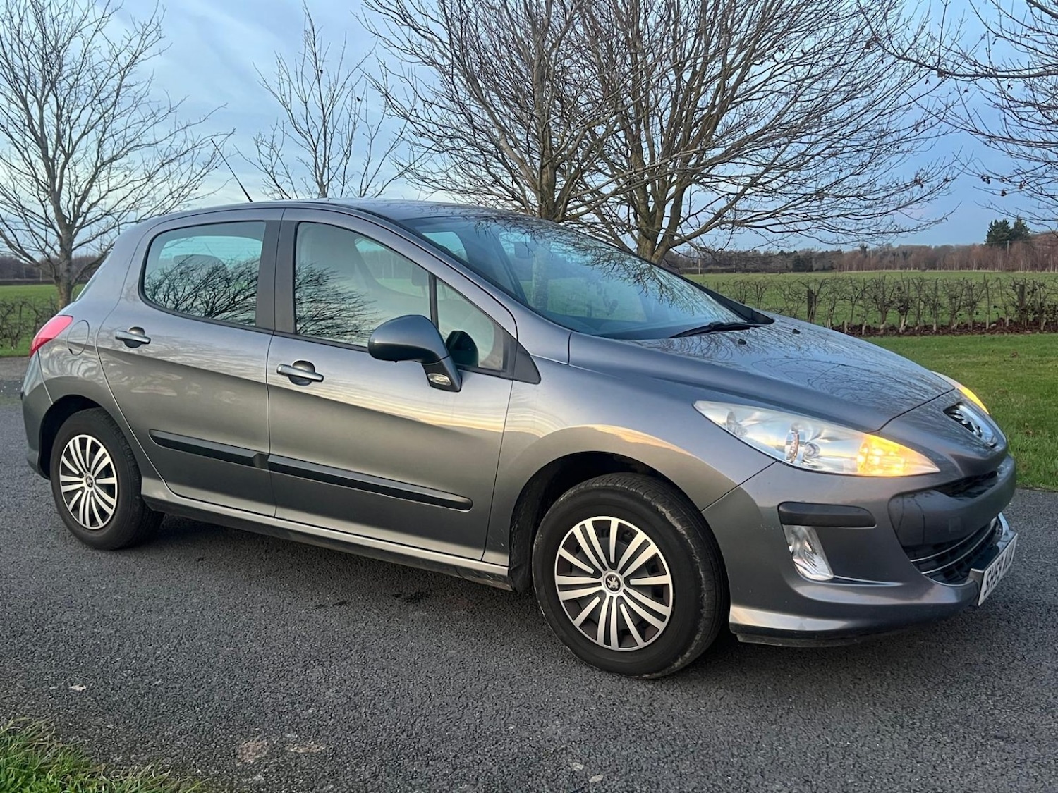 Used Peugeot 308 2009 for sale - 76956948: Photo 2