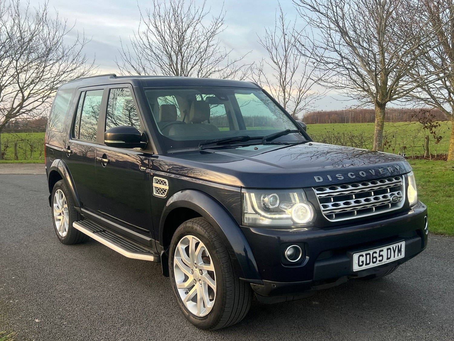 Used Land Rover Discovery 2015 for sale - 76956903: Photo 1