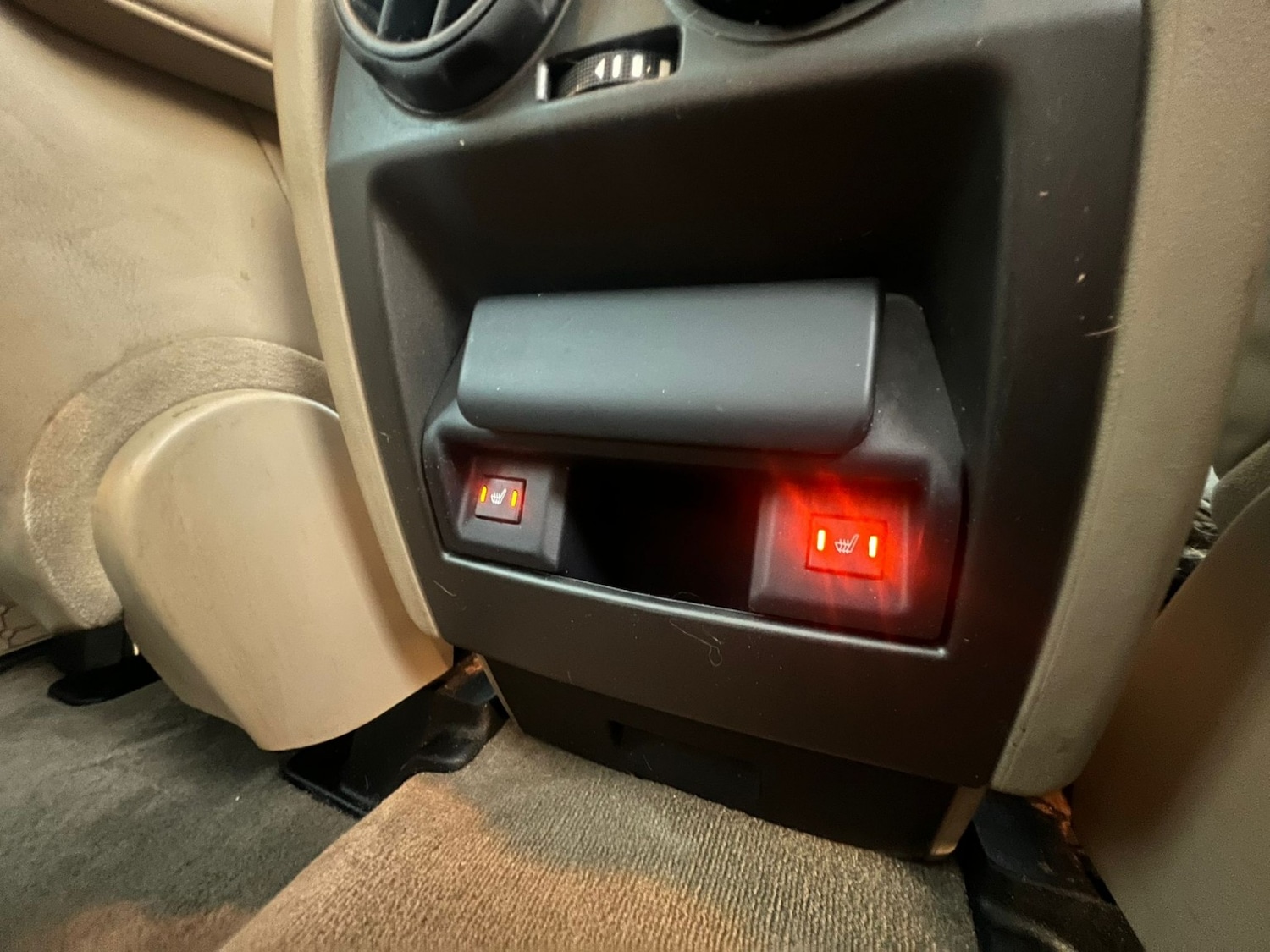 Used Land Rover Discovery 2015 for sale - 76956903: Photo 22