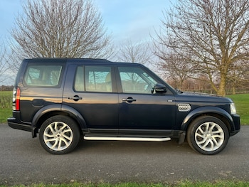 Used Land Rover Discovery 4 2015 for sale - 76956903: Photo