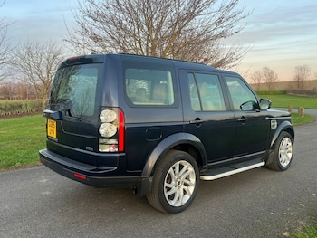 Used Land Rover Discovery 4 2015 for sale - 76956903: Photo