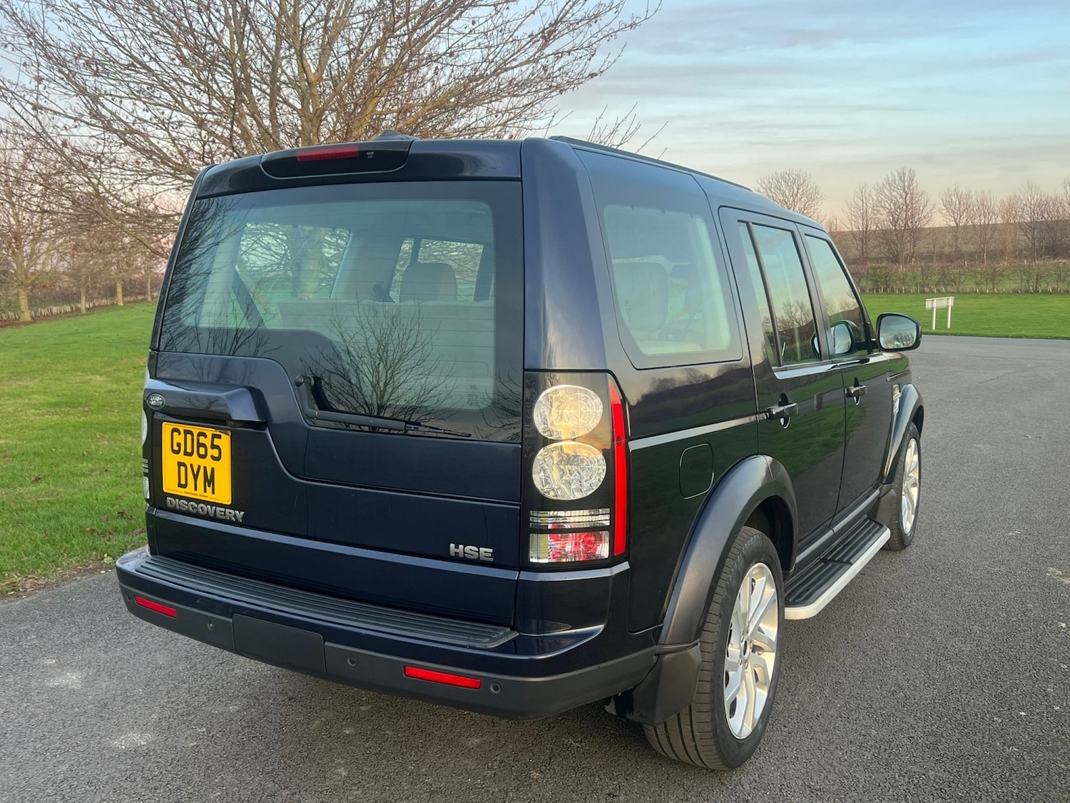 Used Land Rover Discovery 2015 for sale - 76956903: Photo 5