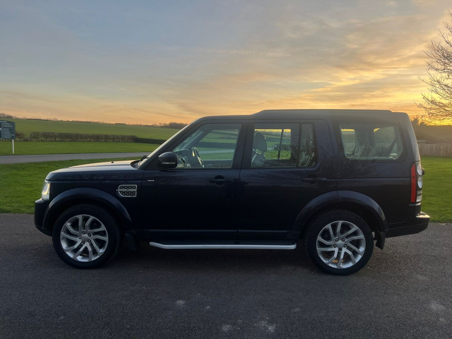 Used Land Rover Discovery 2015 for sale - 76956903: Photo 9