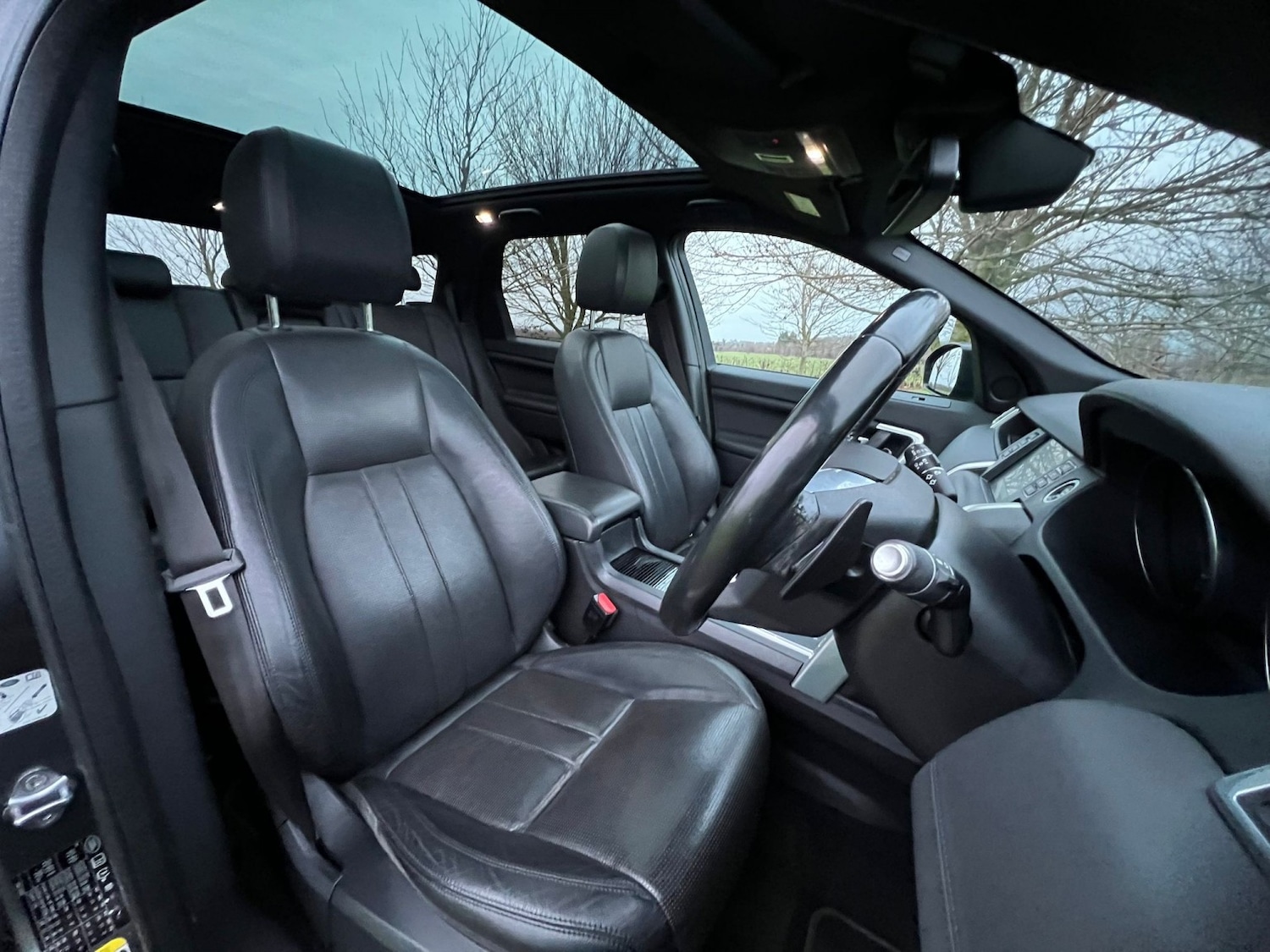 Used Land Rover Discovery Sport 2015 for sale - 76951073: Photo 18