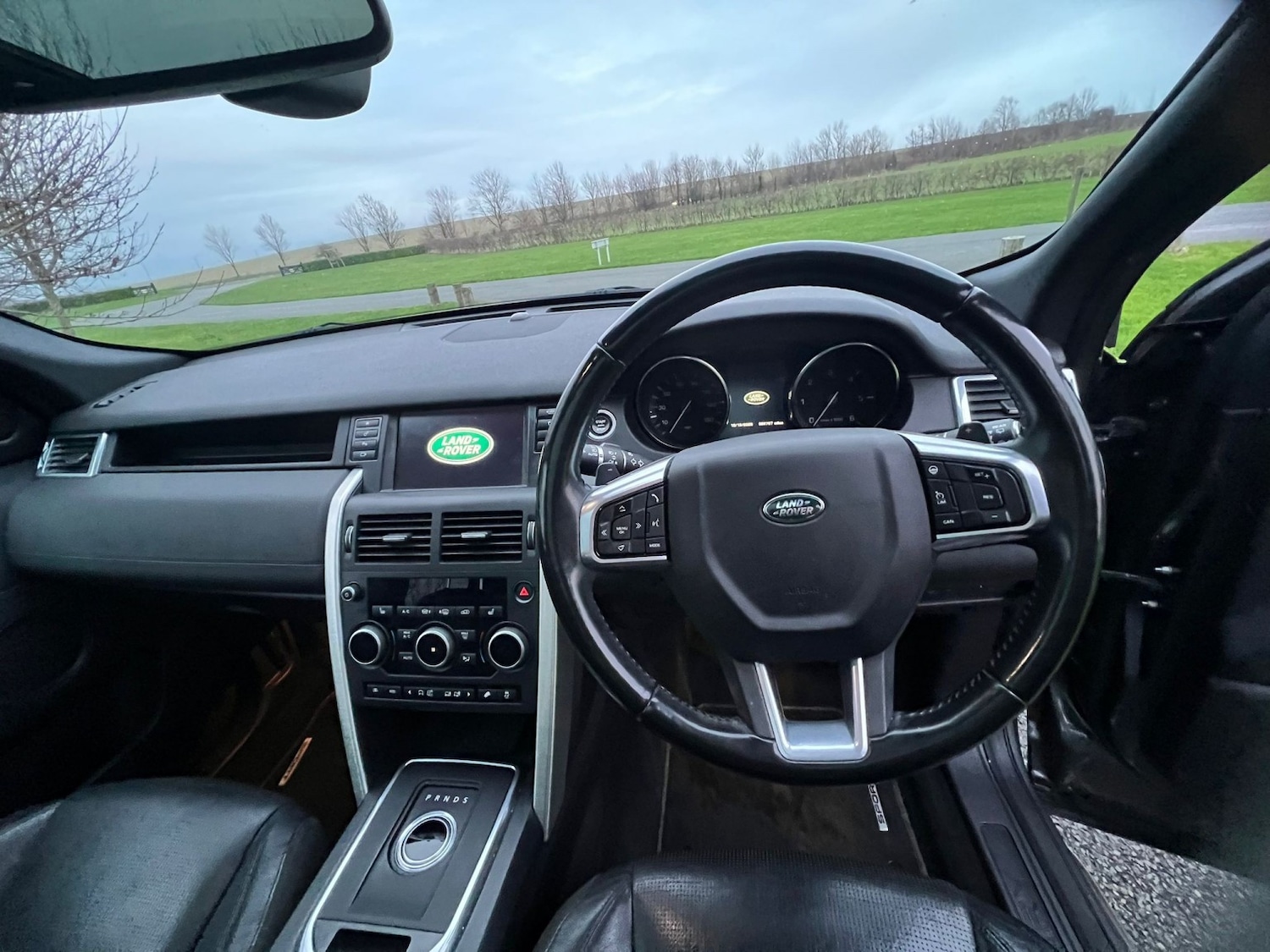 Used Land Rover Discovery Sport 2015 for sale - 76951073: Photo 31