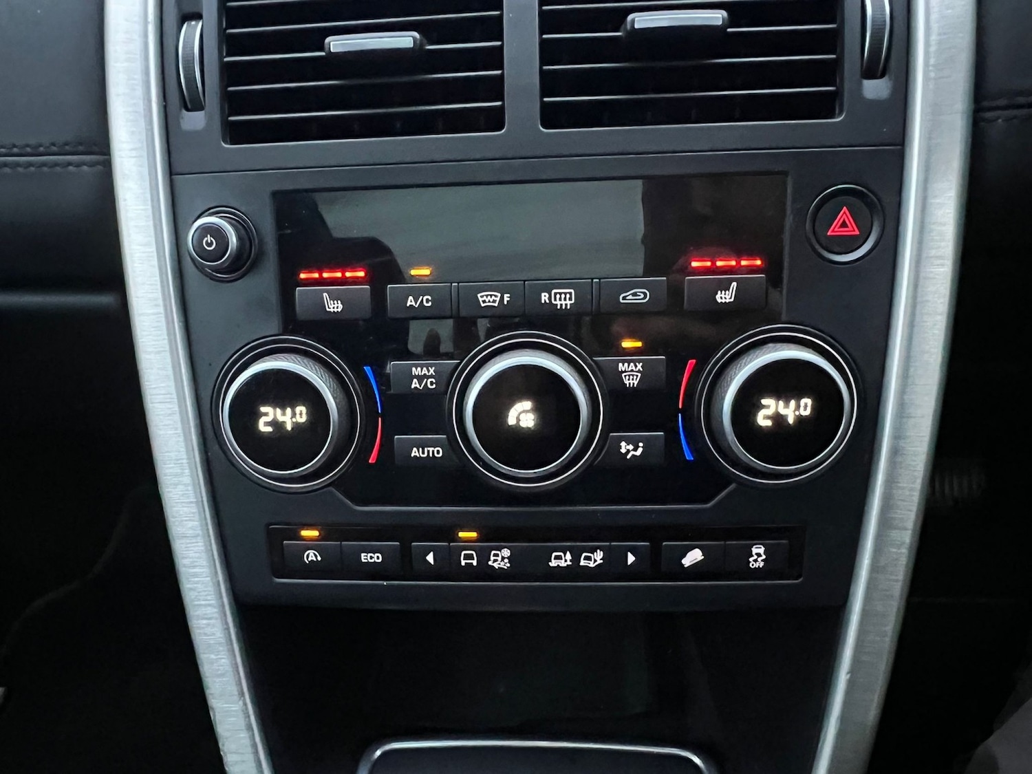 Used Land Rover Discovery Sport 2015 for sale - 76951073: Photo 36