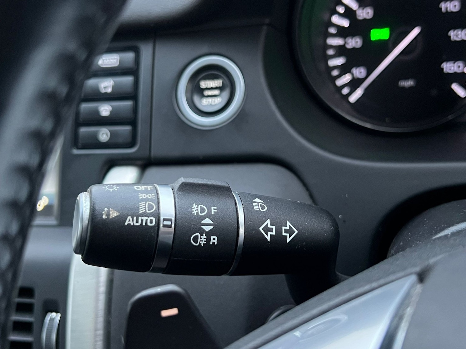 Used Land Rover Discovery Sport 2015 for sale - 76951073: Photo 42