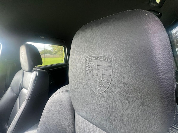 Used Porsche Cayenne 2011 for sale - 76225226: Photo 16