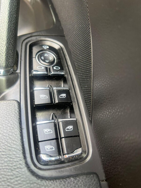 Used Porsche Cayenne 2011 for sale - 76225226: Photo 26