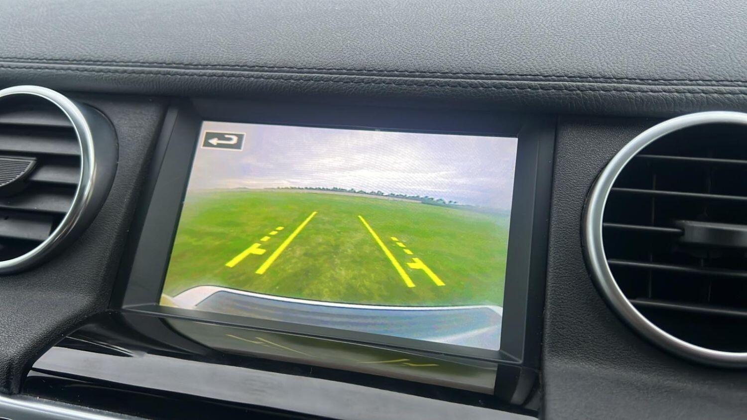 Used Land Rover Discovery 4 2015 for sale - 76149296: Photo 34