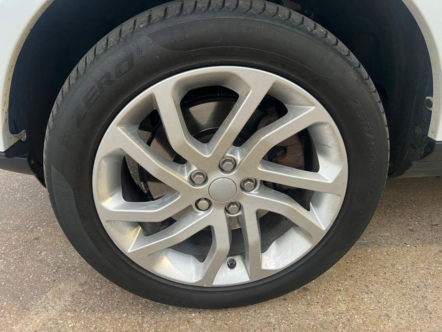 Used Land Rover Discovery 4 2015 for sale - 76149296: Photo 40