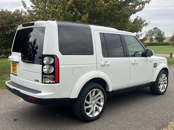 Used Land Rover Discovery 4 2015 for sale - 76149296: Photo 4