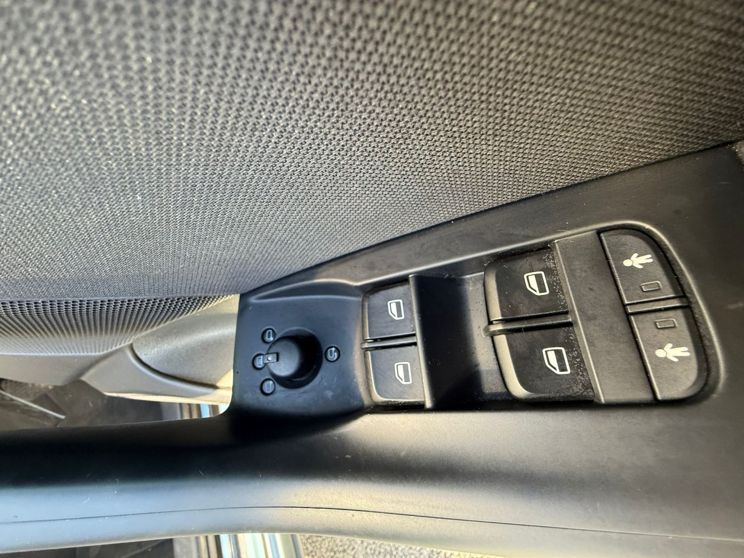 Used Audi Q3 2013 for sale - 78182792: Photo 27