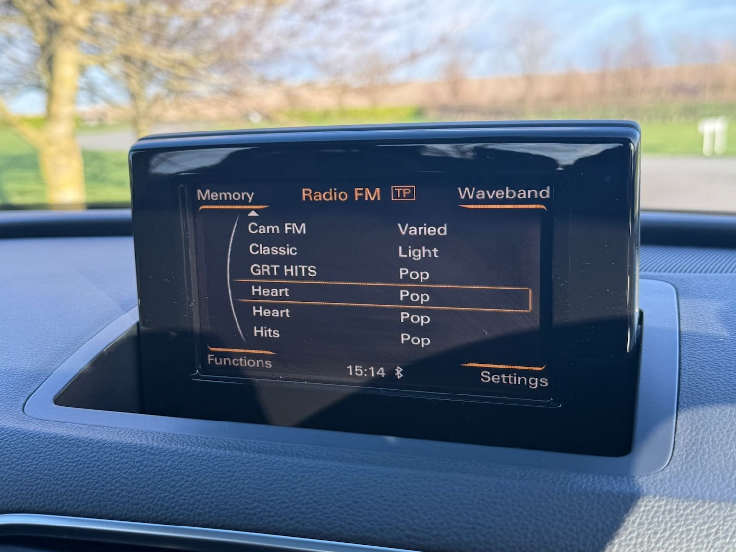 Used Audi Q3 2013 for sale - 78182792: Photo 37