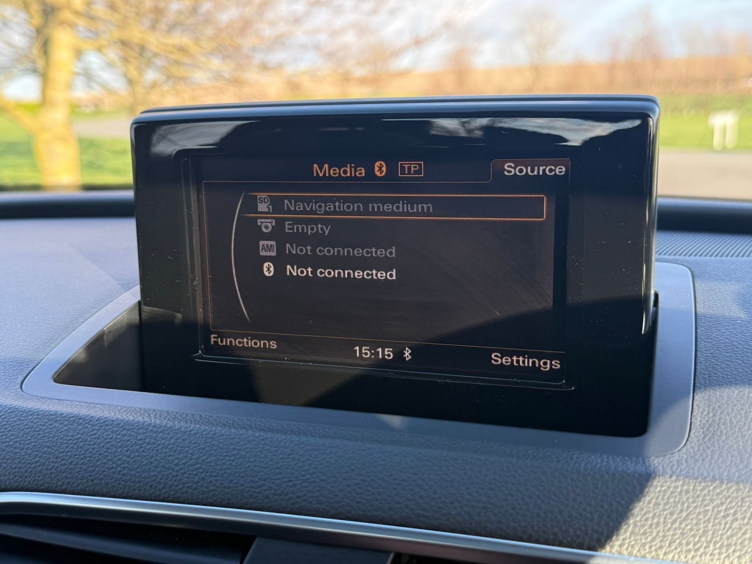 Used Audi Q3 2013 for sale - 78182792: Photo 39