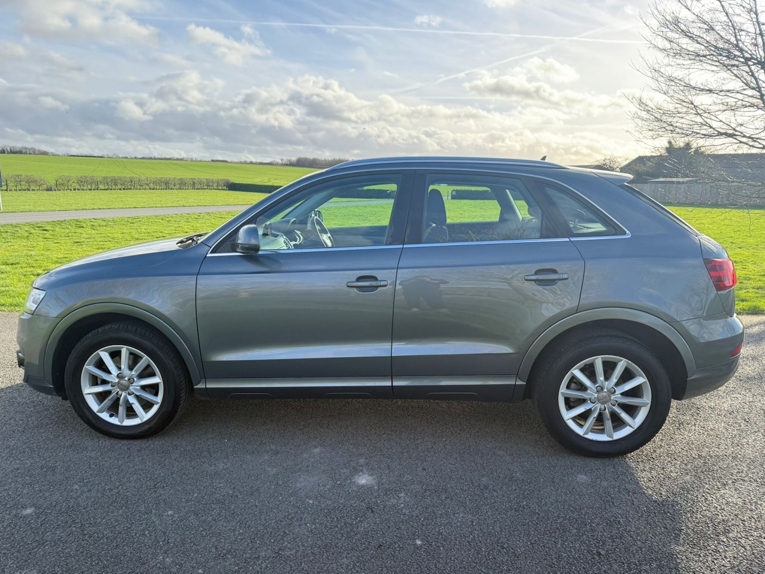 Used Audi Q3 2013 for sale - 78182792: Photo 9
