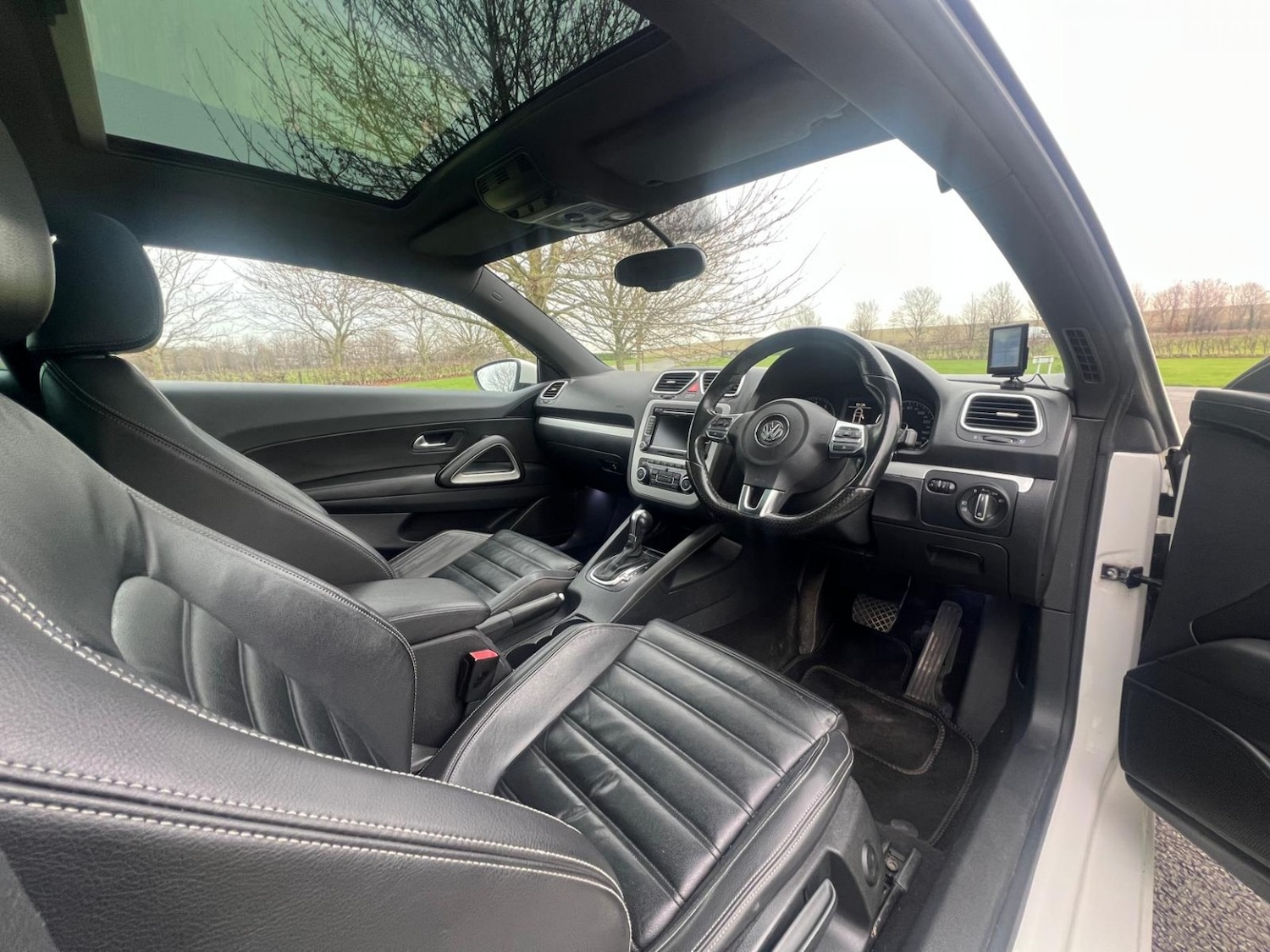 Used Volkswagen Scirocco 2010 for sale - 76979561: Photo 13