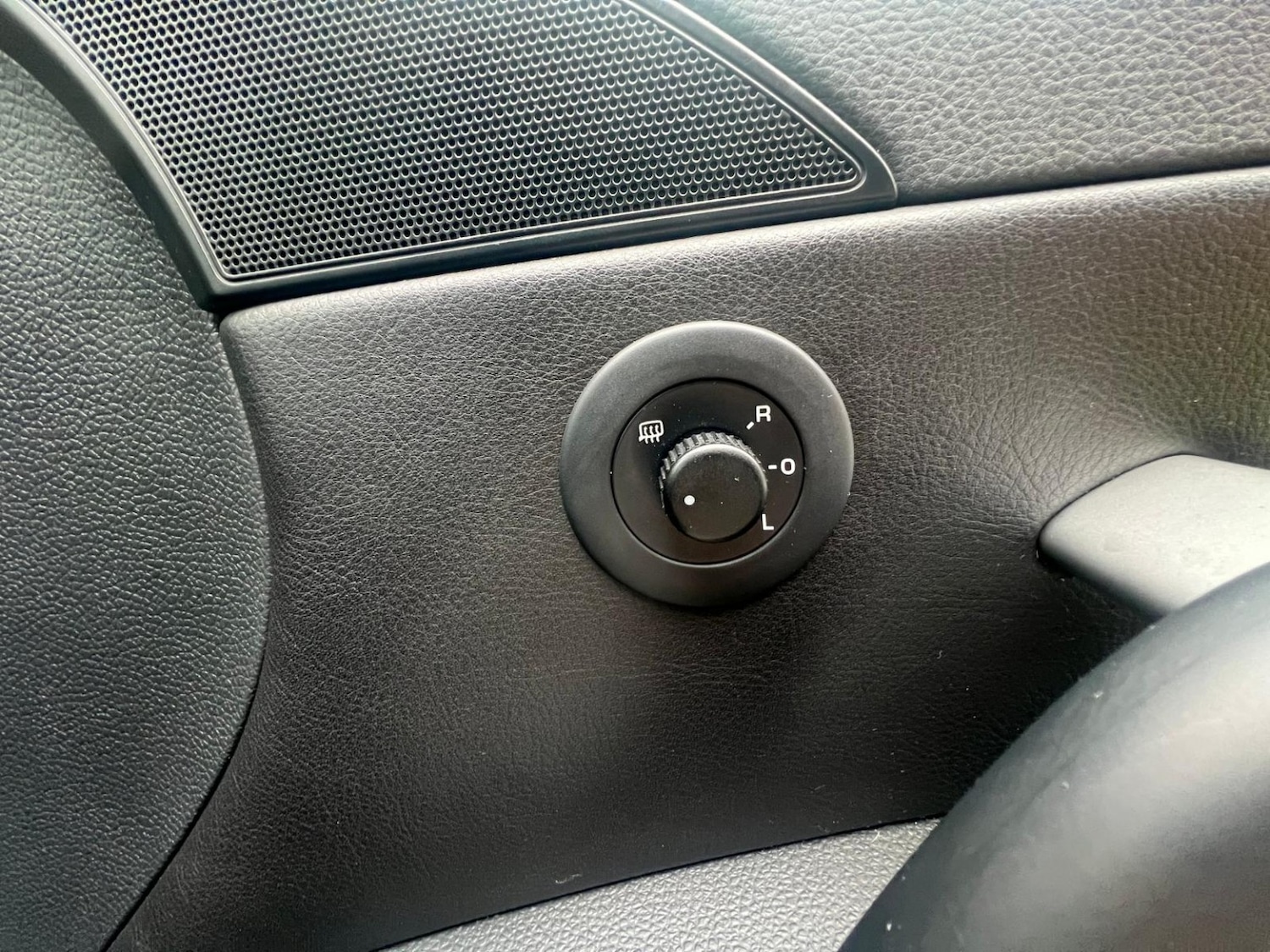 Used Volkswagen Scirocco 2010 for sale - 76979561: Photo 21