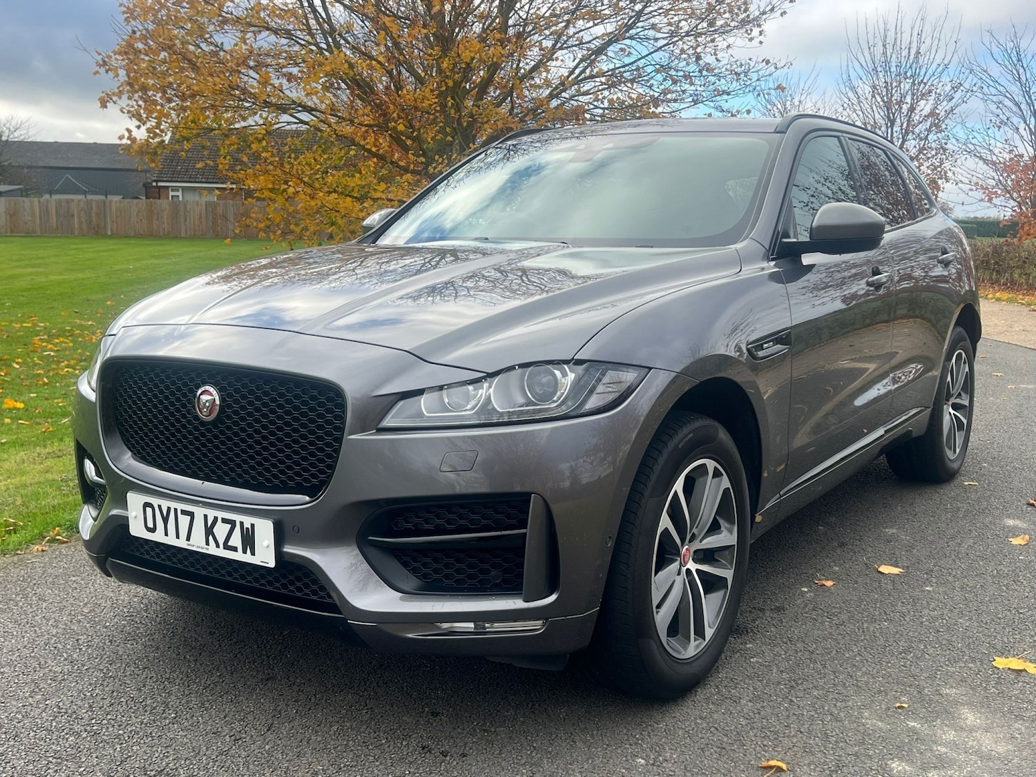 Used Jaguar F-Pace 2017 for sale - 76521126: Photo 11