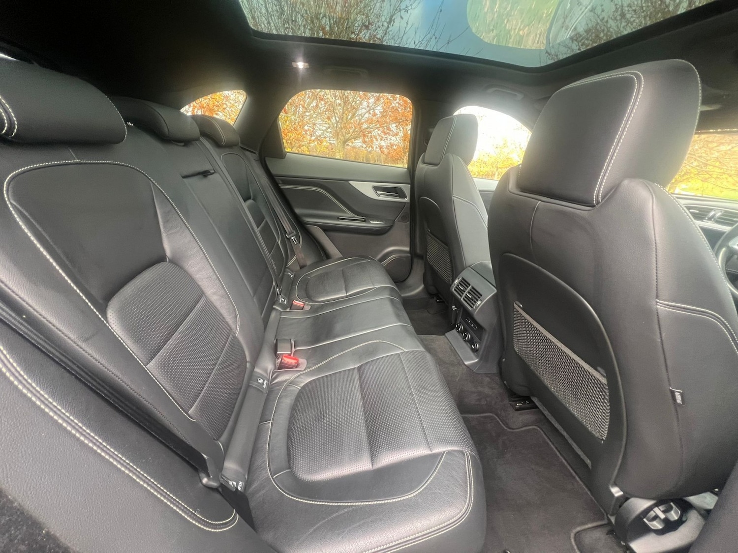 Used Jaguar F-Pace 2017 for sale - 76521126: Photo 21