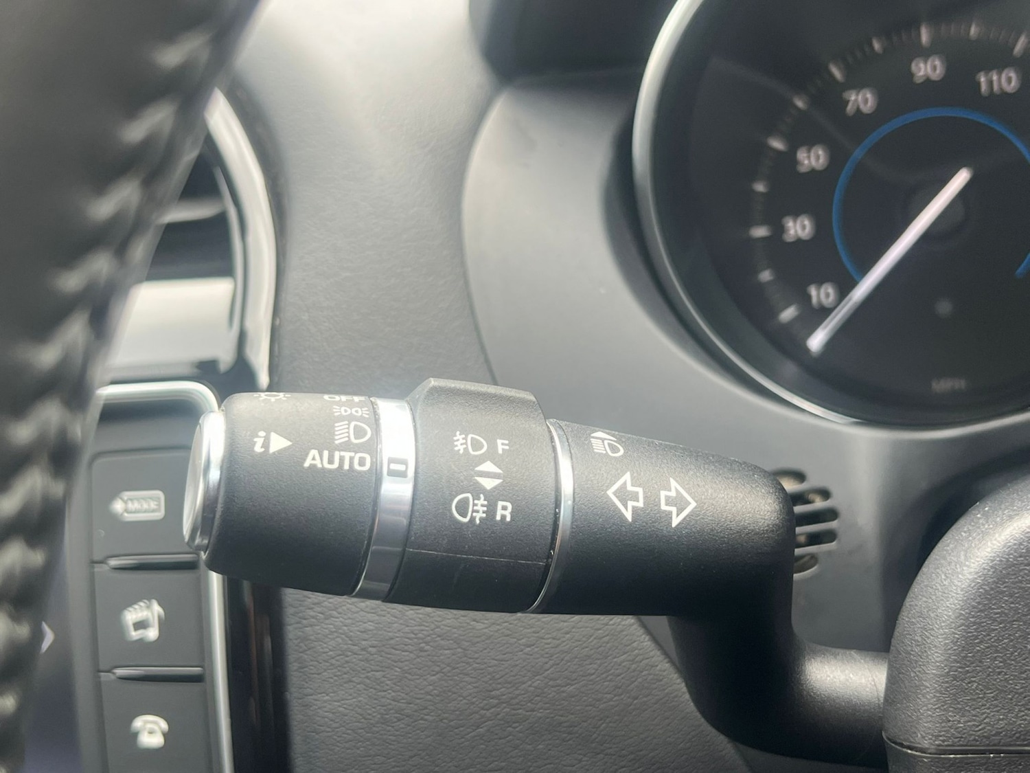 Used Jaguar F-Pace 2017 for sale - 76521126: Photo 36