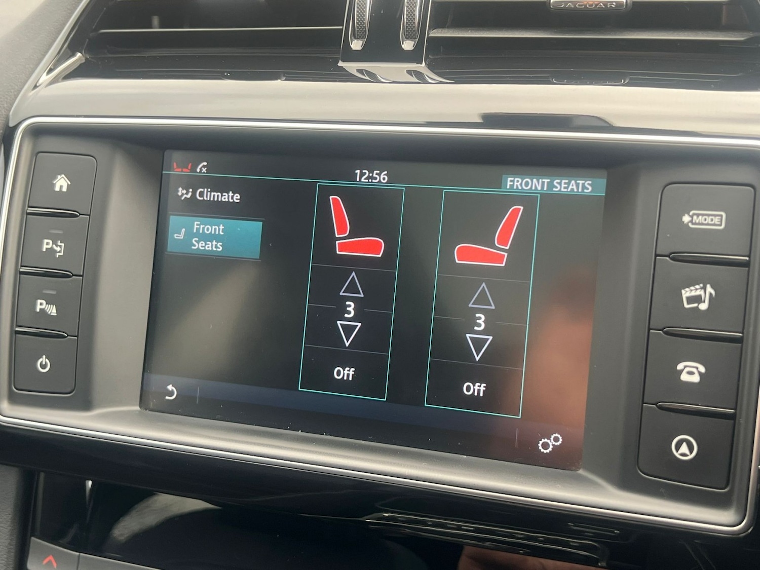 Used Jaguar F-Pace 2017 for sale - 76521126: Photo 41