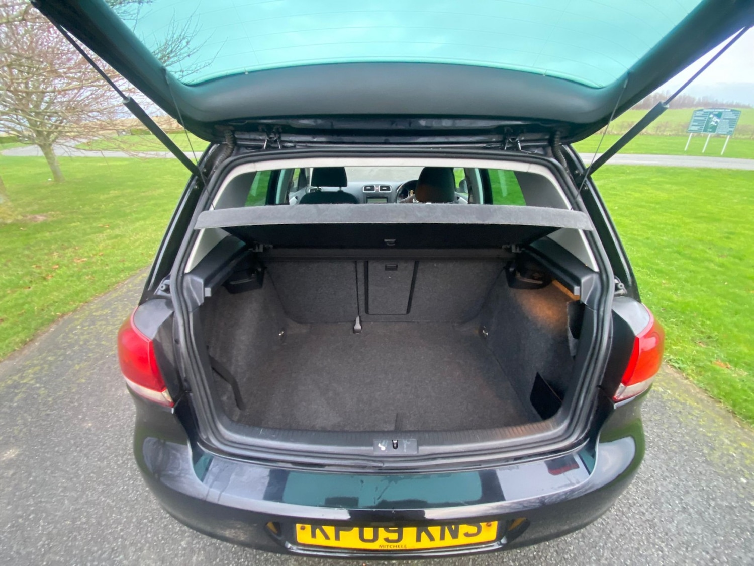 Used Volkswagen Golf 2009 for sale - 76956935: Photo 20