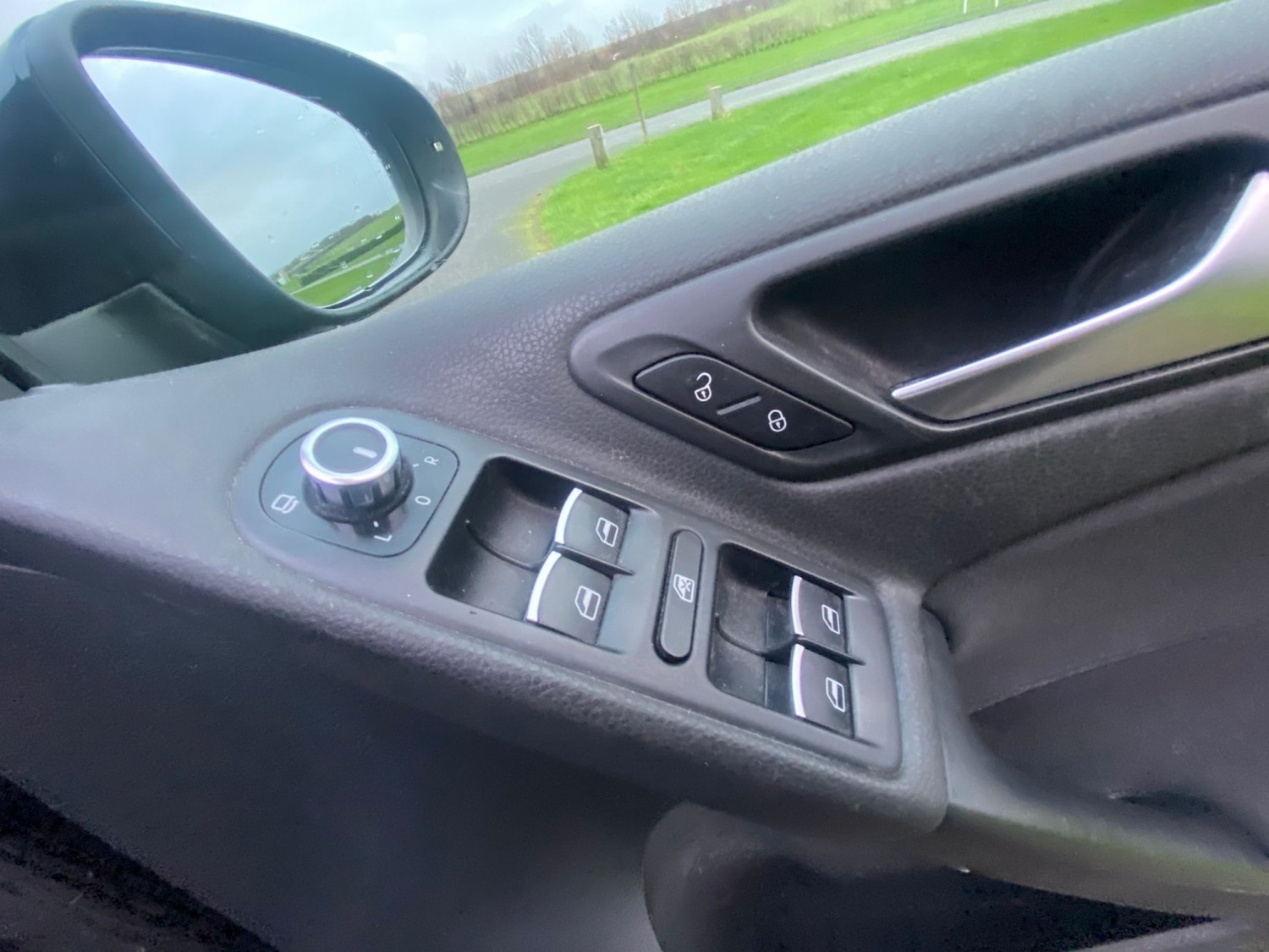 Used Volkswagen Golf 2009 for sale - 76956935: Photo 21