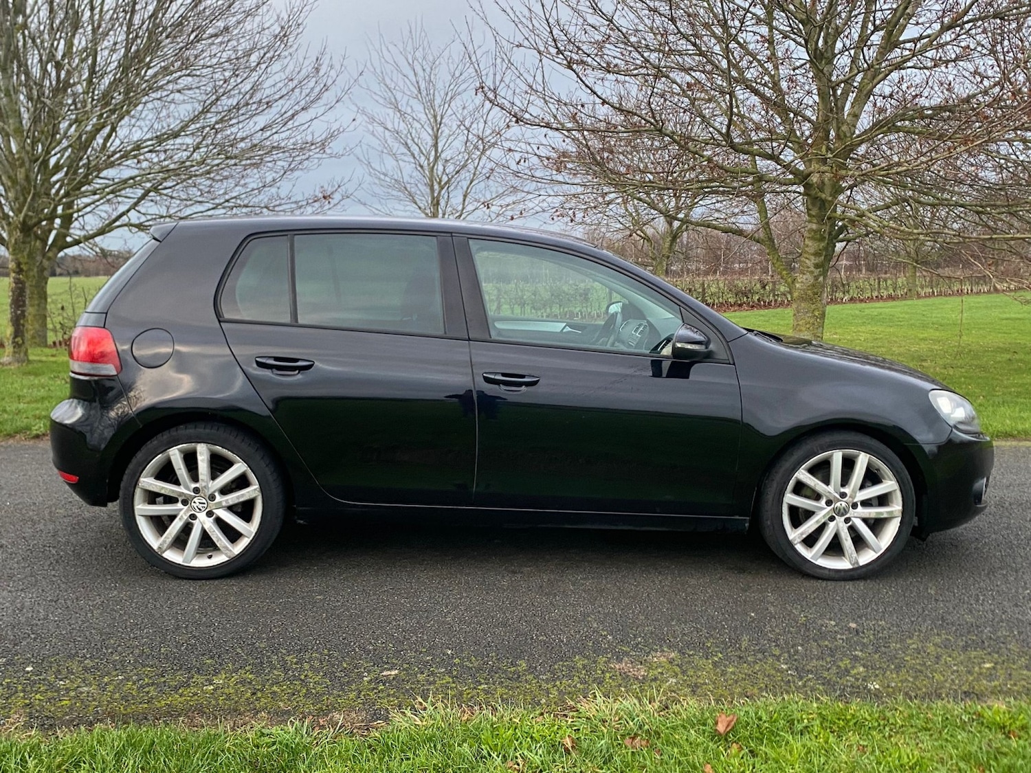 Used Volkswagen Golf 2009 for sale - 76956935: Photo 3