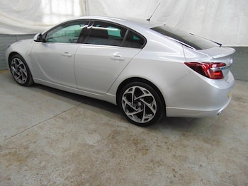 Used Vauxhall Insignia 2017 for sale - 77377132: Photo
