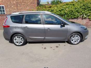 Used Renault Grand Scenic 2014 for sale - 75269521: Photo
