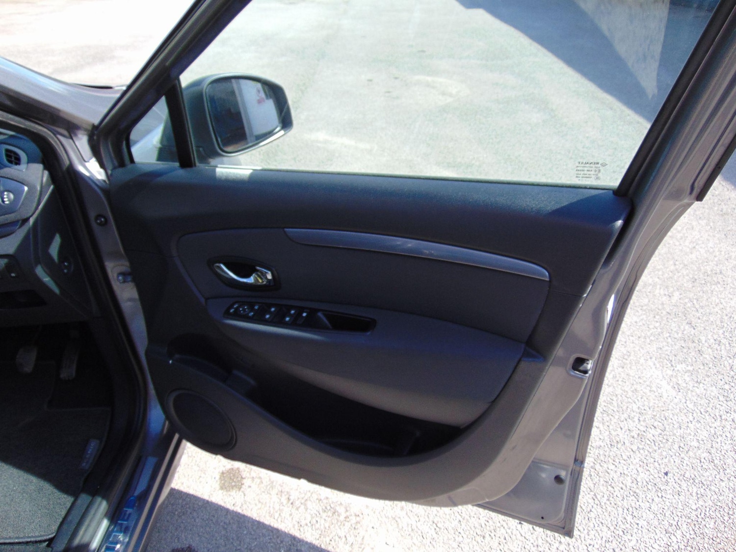 Vehicle 32