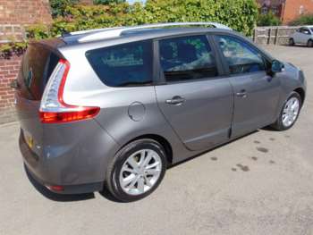 Used Renault Grand Scenic 2014 for sale - 75269521: Photo