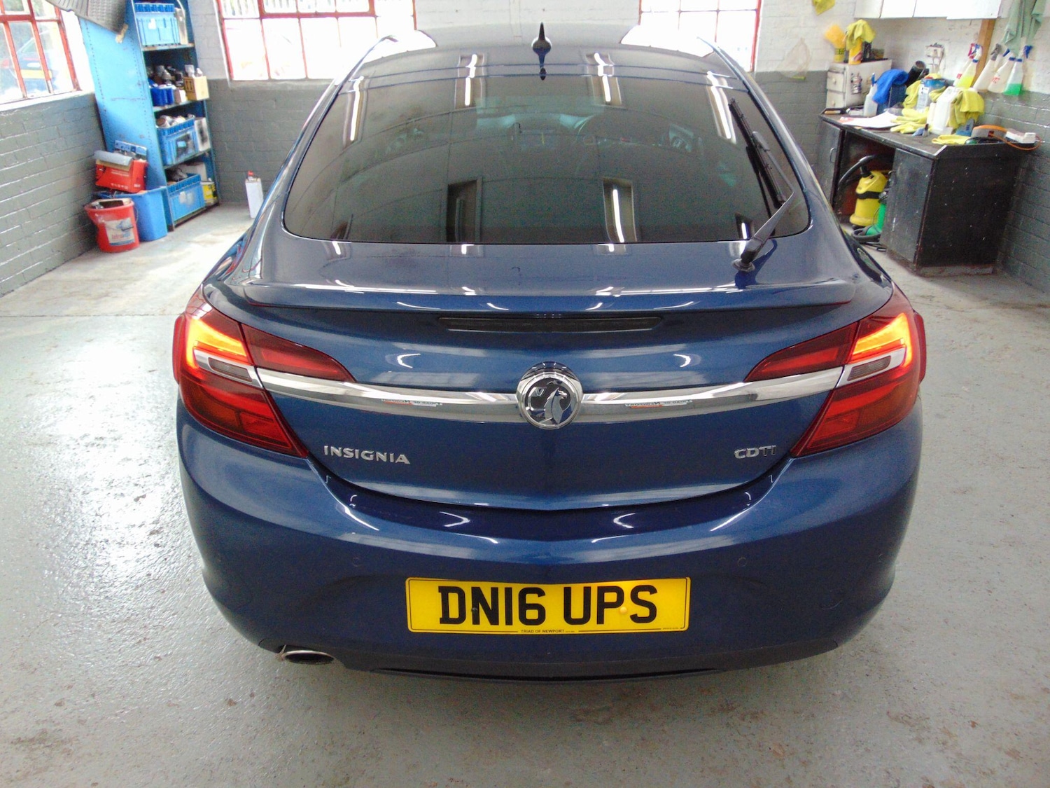 Vehicle 5
