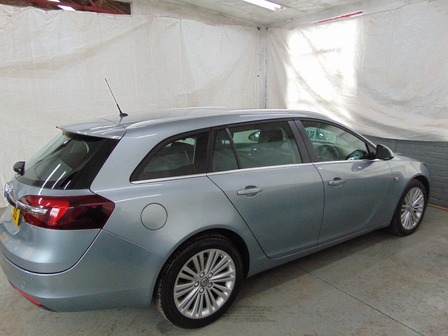 Used Vauxhall Insignia 2014 for sale - 77970170: Photo 4